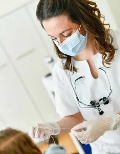 Treating periodontitis, preventing tooth loss